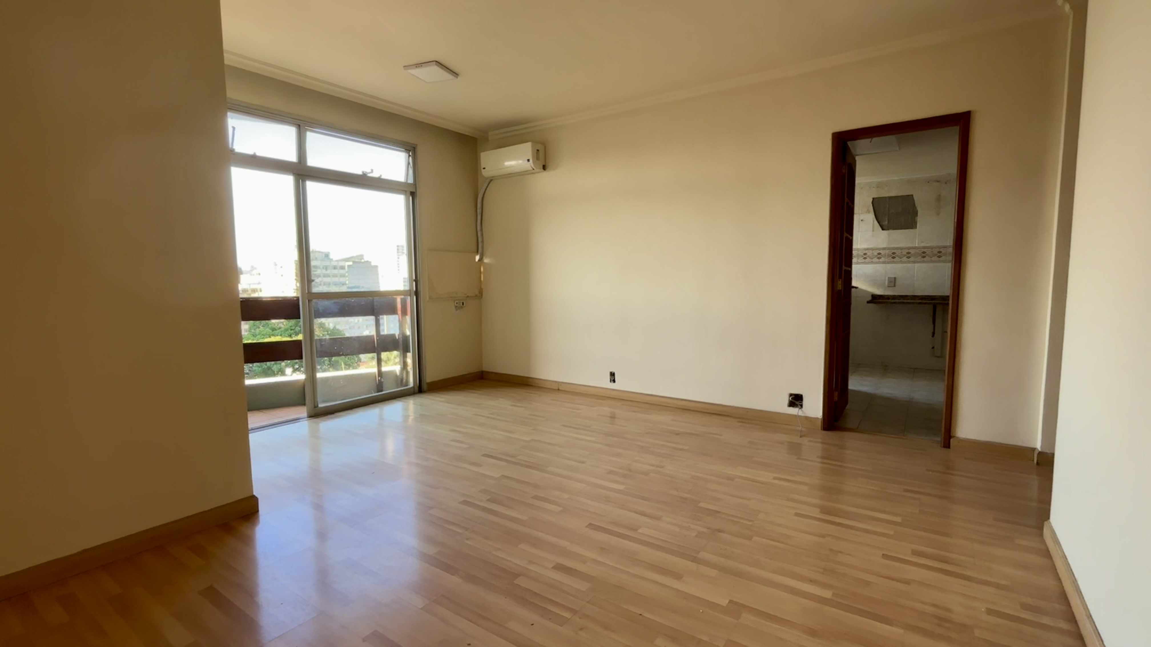 Imagem Apartamento com 2 Quartos à Venda, 80 m² em Icaraí - Niterói Imagem Apartamento com 2 Quartos à Venda, 80 m² em Icaraí - Niterói
