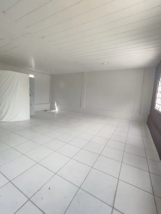Imagem Casa com 4 Quartos para Alugar, 372 m²em Telégrafo - Belém Imagem Casa com 4 Quartos para Alugar, 372 m²em Telégrafo - Belém