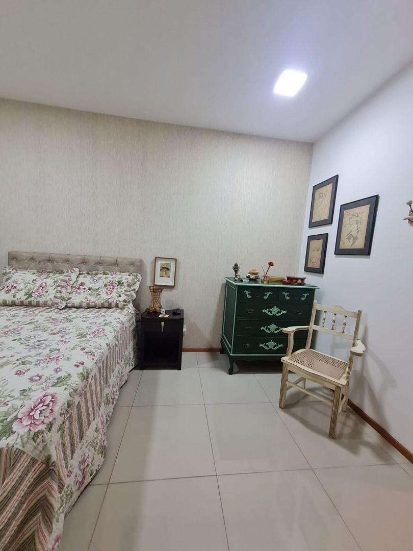 Imagem Apartamento com 4 Quartos à Venda, 131 m²em Camboinhas - Niterói Imagem Apartamento com 4 Quartos à Venda, 131 m²em Camboinhas - Niterói