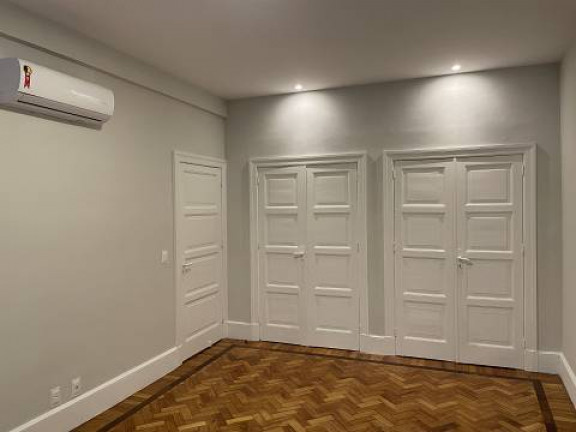 Apartamento com 3 Quartos à Venda, 136 m² em Copacabana - Rio de Janeiro