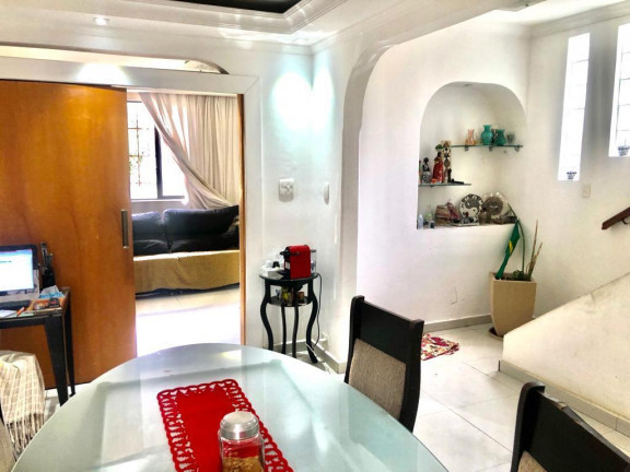 Imagem Casa de Vila com 3 Quartos à Venda, 160 m²em Vila Mariana - São Paulo