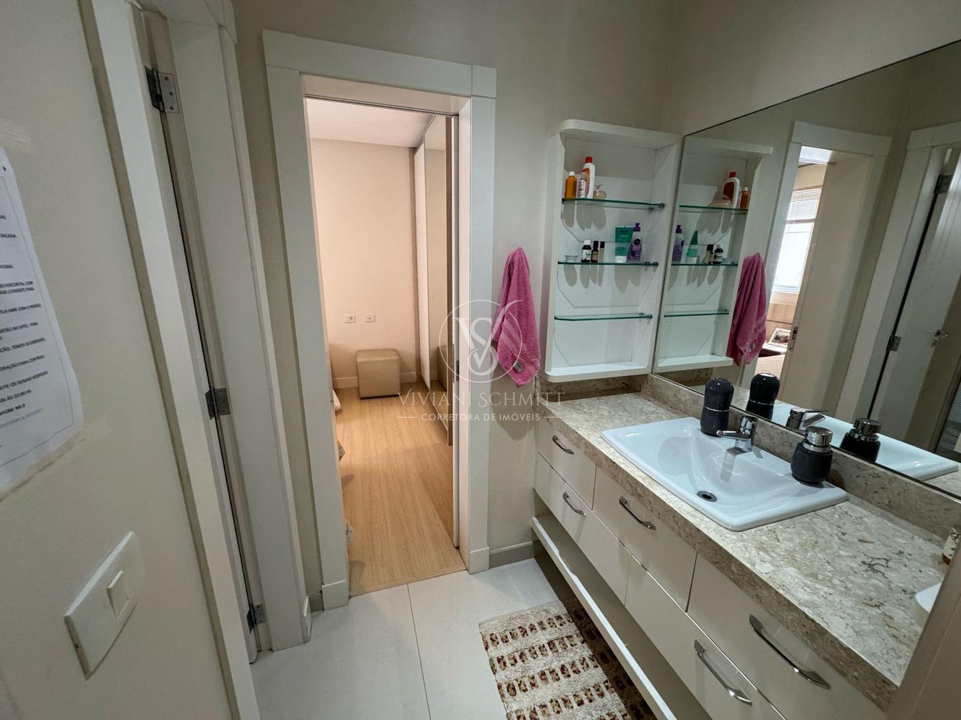 Imagem Apartamento com 4 Quartos à Venda, 195 m² em Centro - Itapema Imagem Apartamento com 4 Quartos à Venda, 195 m² em Centro - Itapema