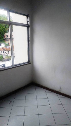 Imagem Apartamento com 2 Quartos à Venda, 45 m² em Fátima - Niterói