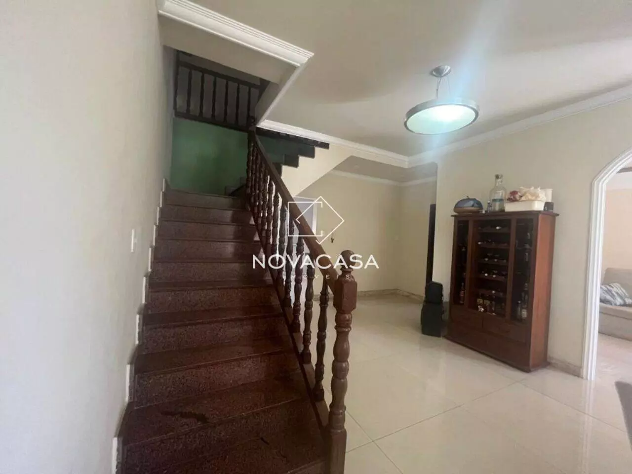 Imagem Casa com 4 Quartos à Venda, 380 m² em Santa Mônica - Belo Horizonte Imagem Casa com 4 Quartos à Venda, 380 m² em Santa Mônica - Belo Horizonte