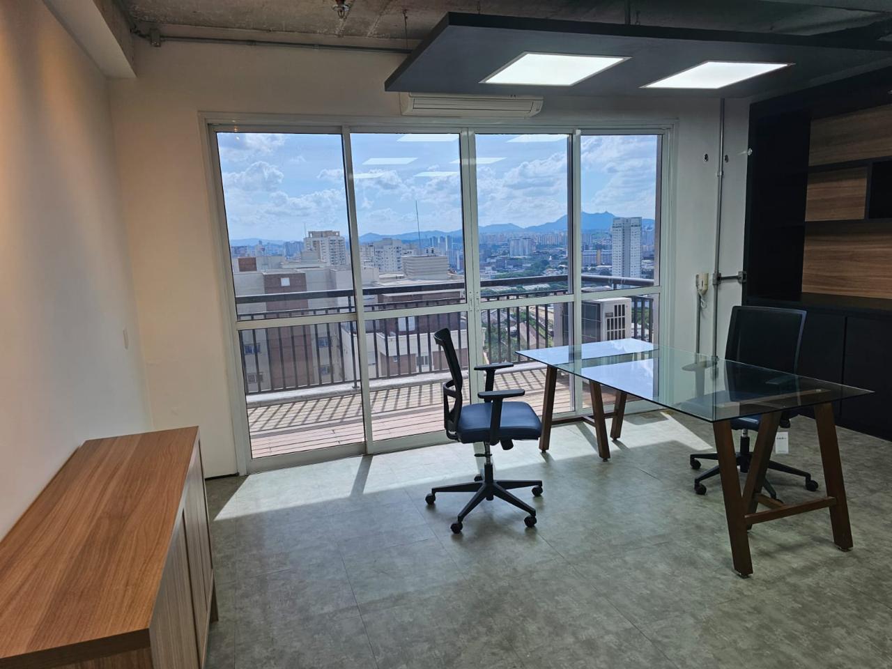 Sala Comercial à Venda, 47 m²em Água Branca - São Paulo