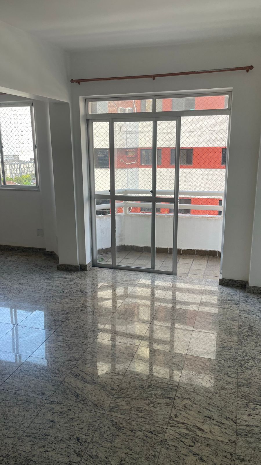 Imagem Apartamento com 3 Quartos à Venda, 108 m²em Marco - Belém Imagem Apartamento com 3 Quartos à Venda, 108 m²em Marco - Belém