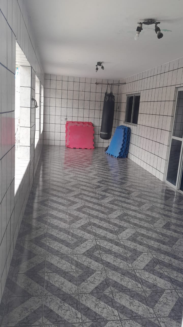 Imagem Casa com 4 Quartos para Alugar, 200 m²em Cavaleiro - Jaboatão dos Guararapes Imagem Casa com 4 Quartos para Alugar, 200 m²em Cavaleiro - Jaboatão dos Guararapes