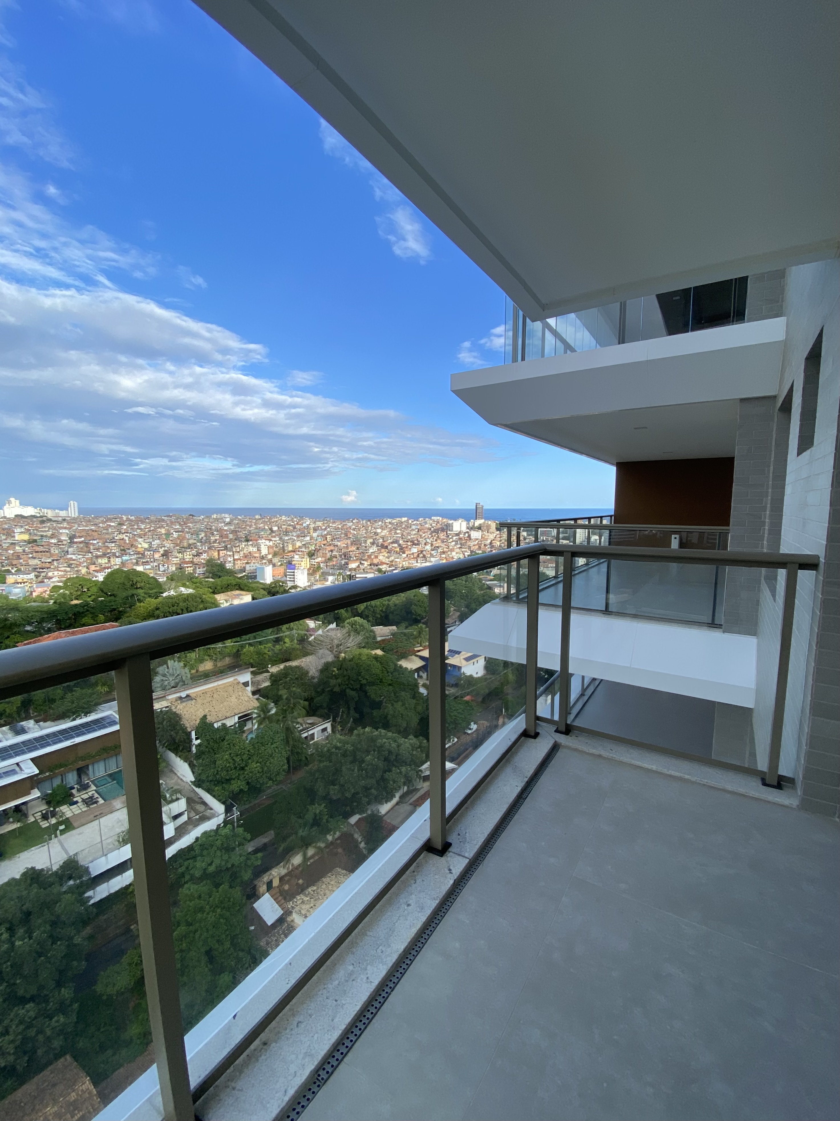 Imagem Apartamento com 3 Quartos à Venda, 154 m² em Horto Florestal - Salvador Imagem Apartamento com 3 Quartos à Venda, 154 m² em Horto Florestal - Salvador