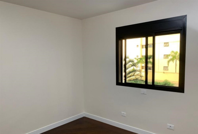 Imagem Apartamento com 4 Quartos para Alugar, 143 m² em Santa Teresinha - São Paulo