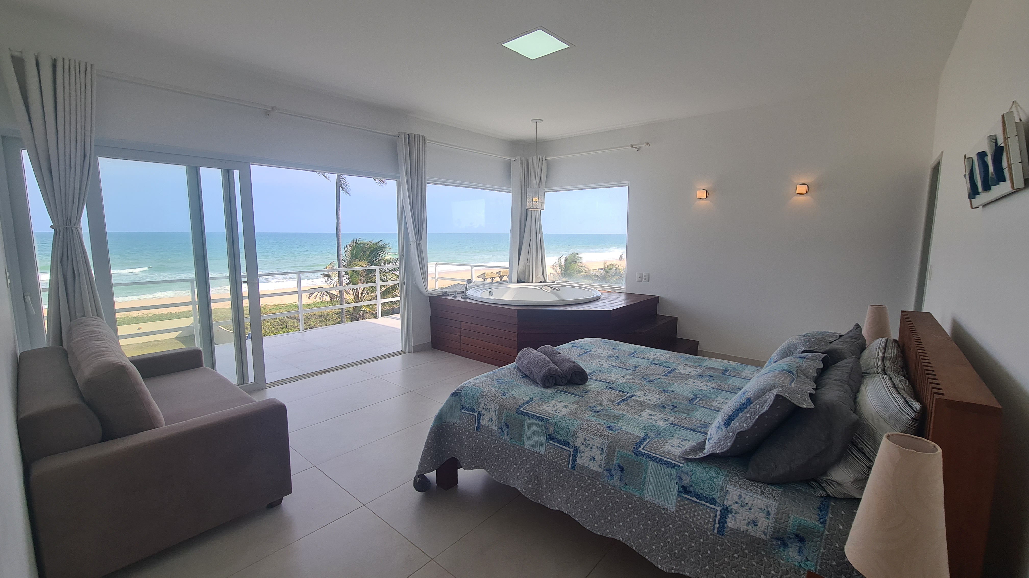 Imagem Casa de Condomínio com 4 Quartos à Venda, 1.120 m² em Barra do Jacuípe (Monte Gordo) - Camaçari