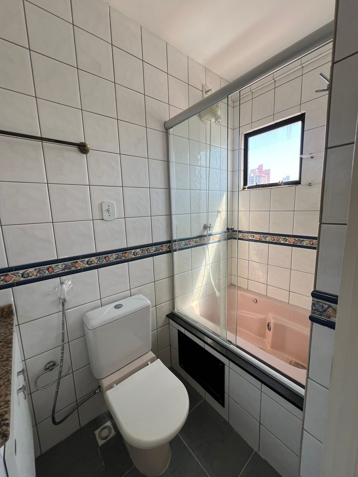 Imagem Apartamento com 3 Quartos à Venda, 150 m²em Umarizal - Belém Imagem Apartamento com 3 Quartos à Venda, 150 m²em Umarizal - Belém