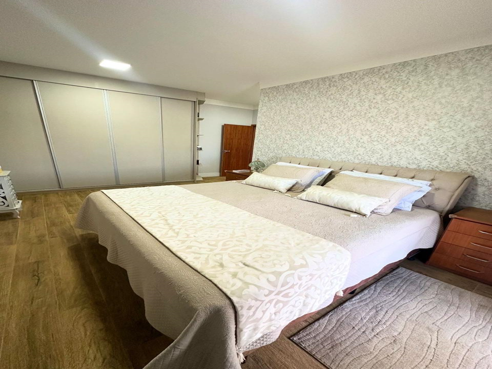 Imagem Casa de Condomínio com 3 Quartos à Venda, 435 m² em Medeiros - Jundiaí Imagem Casa de Condomínio com 3 Quartos à Venda, 435 m² em Medeiros - Jundiaí