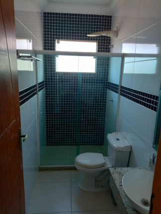 Imagem Casa com 3 Quartos à Venda, em Verdes Mares - Rio das Ostras Imagem Casa com 3 Quartos à Venda, em Verdes Mares - Rio das Ostras