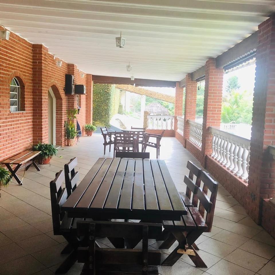Imagem Chácara para Temporada, 250 m²em Camargo Imóveis - Igaratá Imagem Chácara para Temporada, 250 m²em Camargo Imóveis - Igaratá