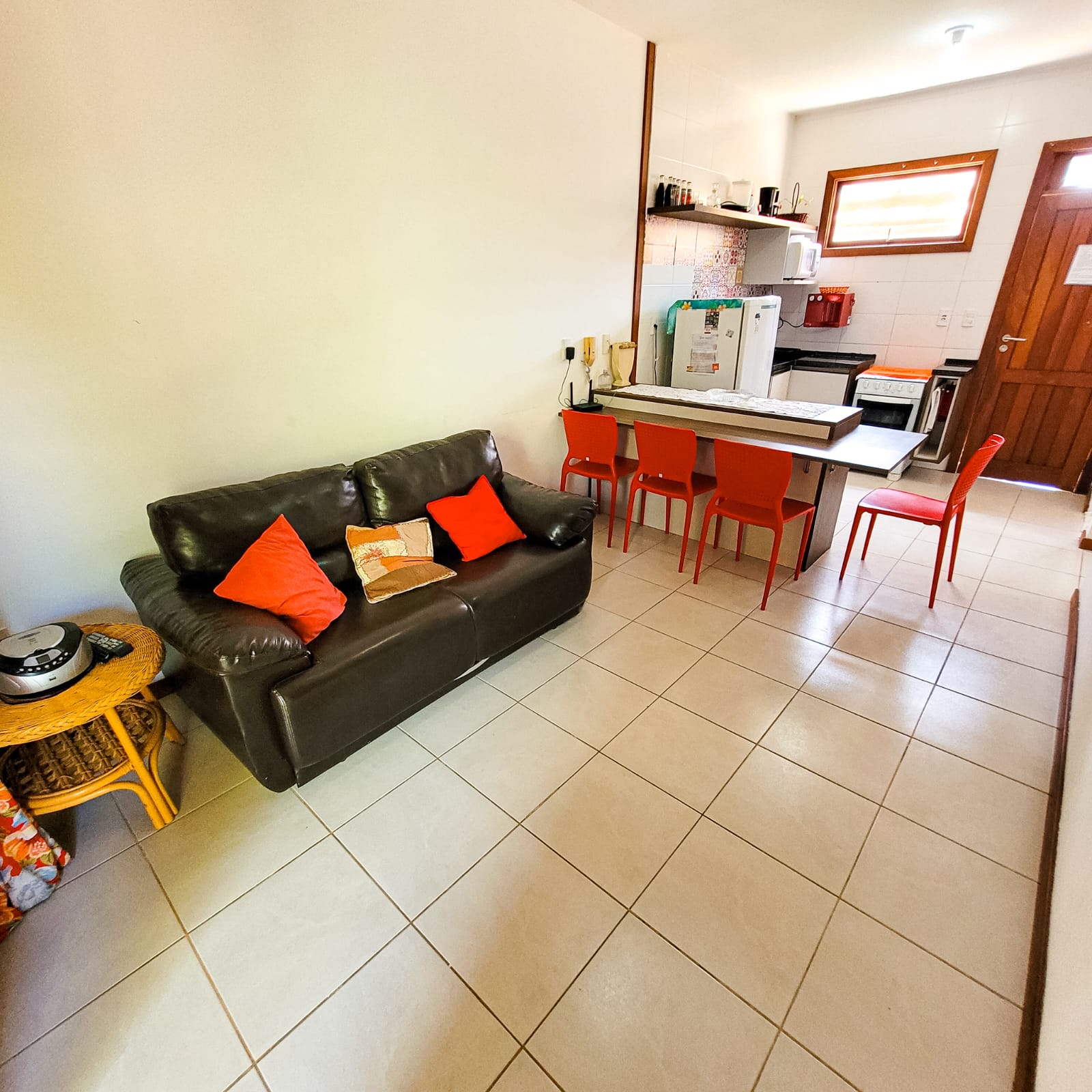 Imagem Apartamento com 2 Quartos à Venda, 70 m²em Itacimirim - Monte Gordo
