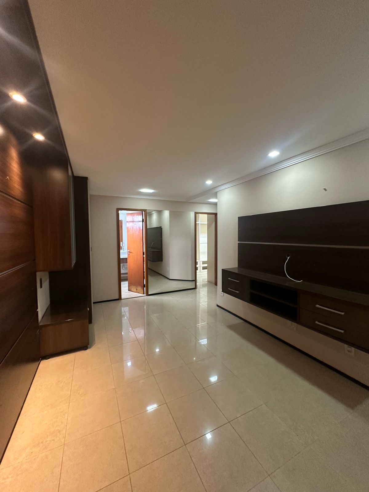 Imagem Apartamento com 4 Quartos para Alugar, 230 m² em Nossa Senhora das Graças - Manaus Imagem Apartamento com 4 Quartos para Alugar, 230 m² em Nossa Senhora das Graças - Manaus