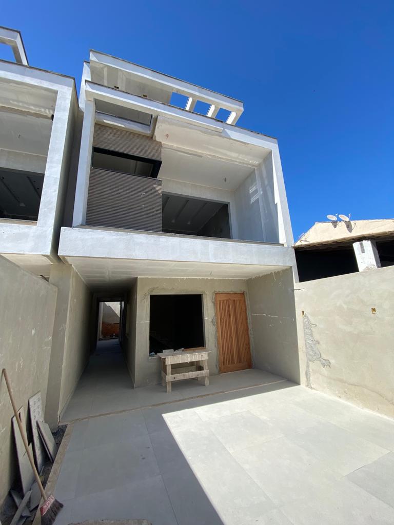 Casa com 3 Quartos à Venda, 160 m²em Parque Aurora - Campos dos Goytacazes