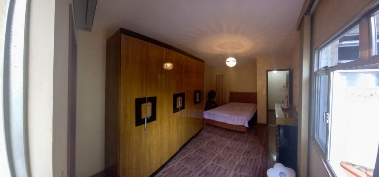 Imagem Casa com 2 Quartos à Venda, 250 m²em Bangu - Rio de Janeiro