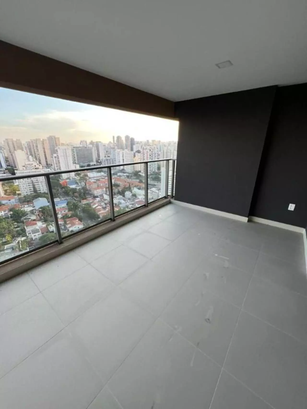 Apartamento com 3 Quartos à Venda, 143 m²em Campo Belo - São Paulo