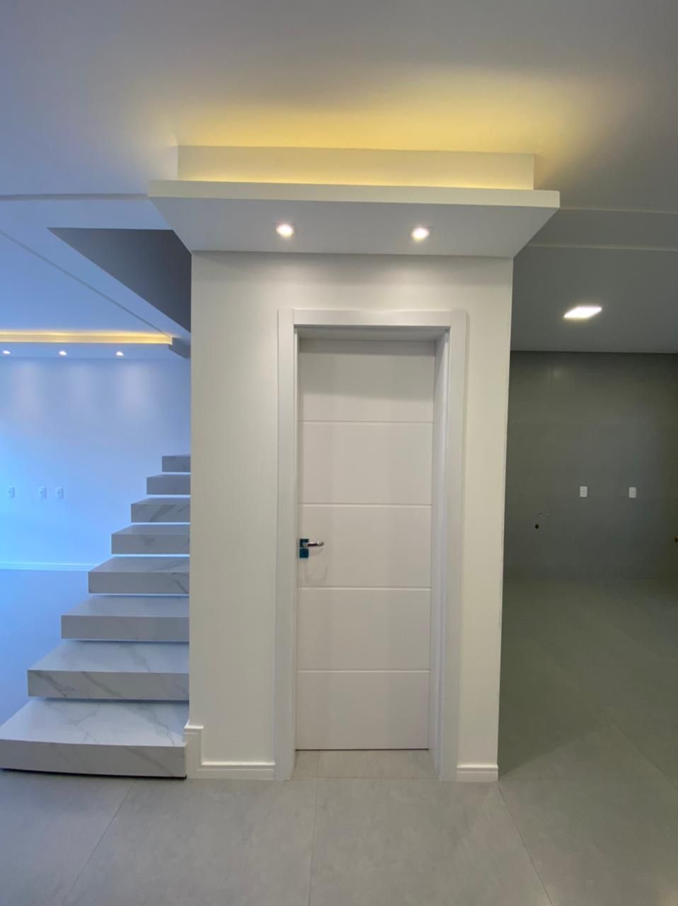 Imagem Sobrado com 3 Quartos à Venda, 144 m²em Nações - Balneário Camboriú
