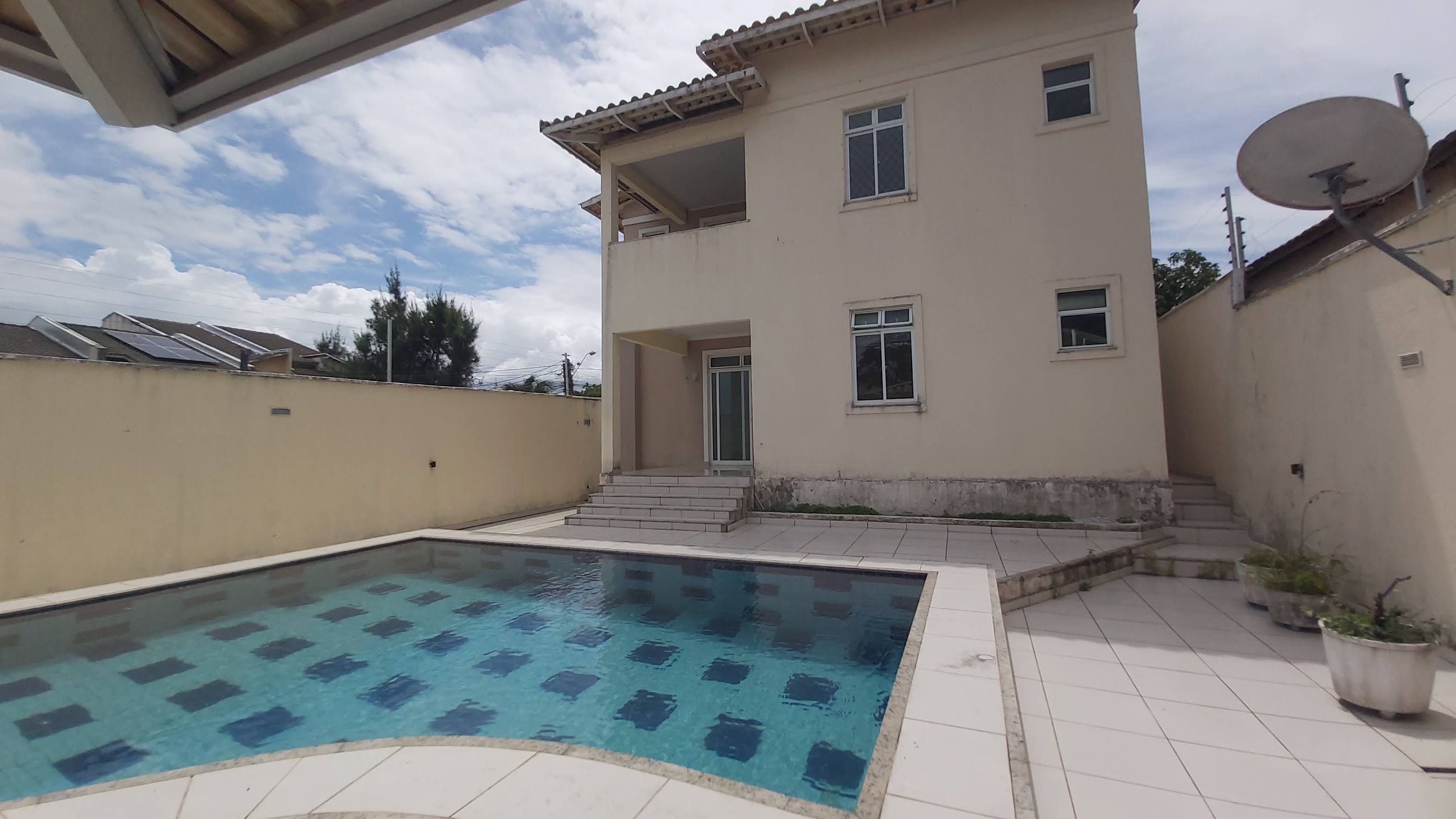 Imagem Casa com 5 Quartos à Venda, 396 m² em São Bento - Fortaleza Imagem Casa com 5 Quartos à Venda, 396 m² em São Bento - Fortaleza