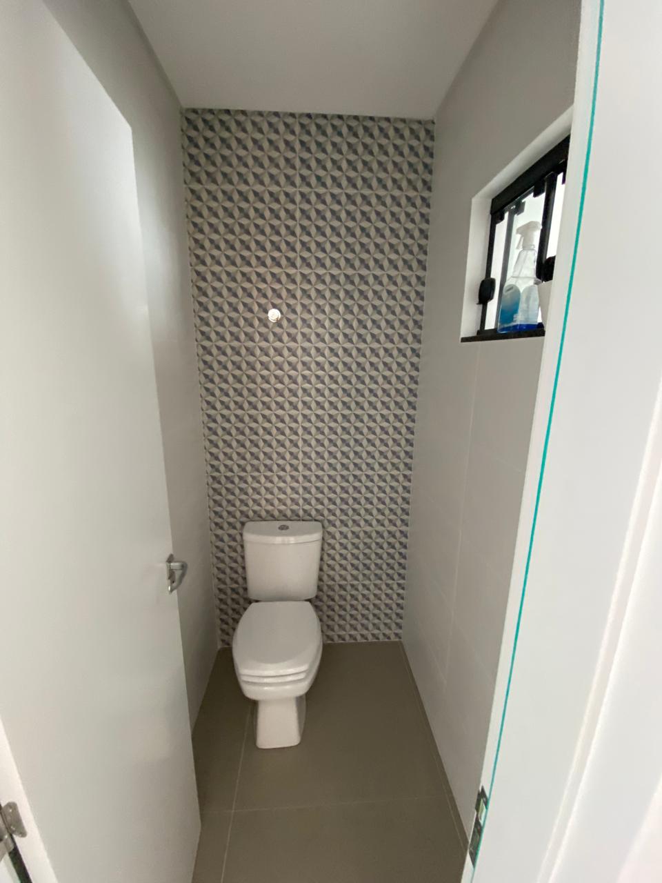 Imagem Sobrado à Venda, 220 m²em Floresta - Joinville