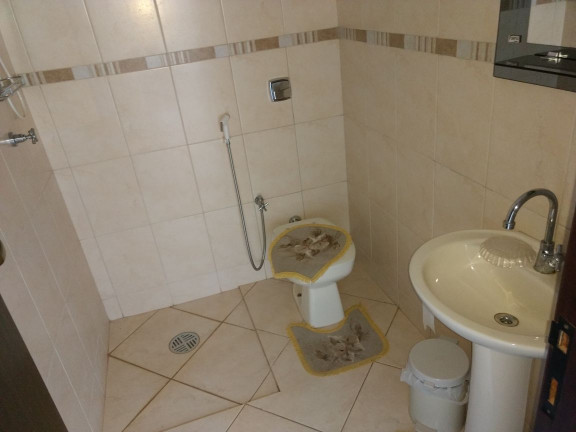 Imagem Casa com 3 Quartos à Venda, 187 m² em Parque Glória IV - Catanduva