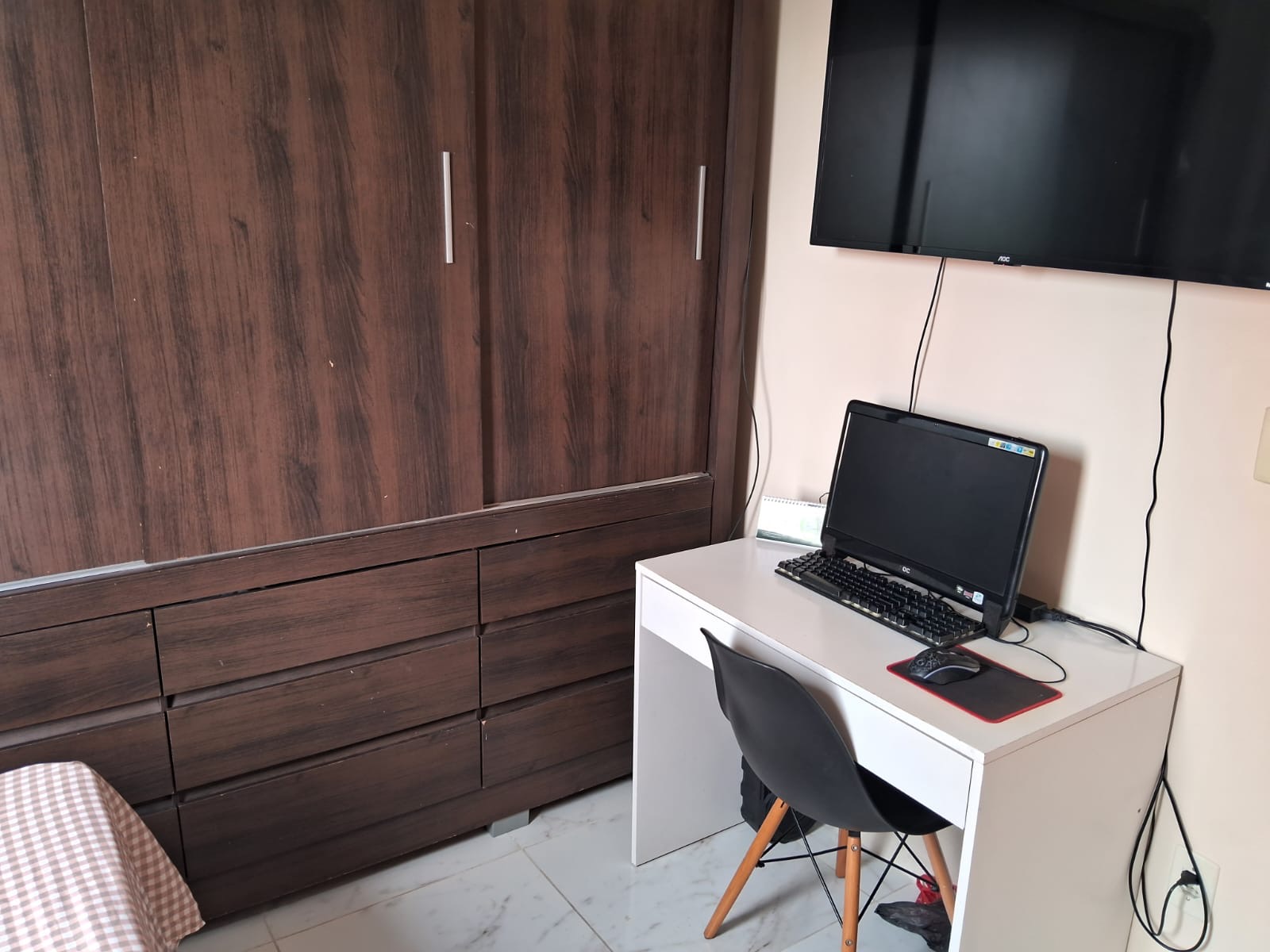 Imagem Apartamento com 2 Quartos à Venda, 42 m²em Recreio Ipitanga - Lauro de Freitas