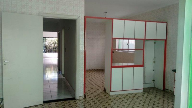 Imagem Sobrado com 3 Quartos à Venda, 298 m² em Jardim Munhoz - Guarulhos Imagem Sobrado com 3 Quartos à Venda, 298 m² em Jardim Munhoz - Guarulhos