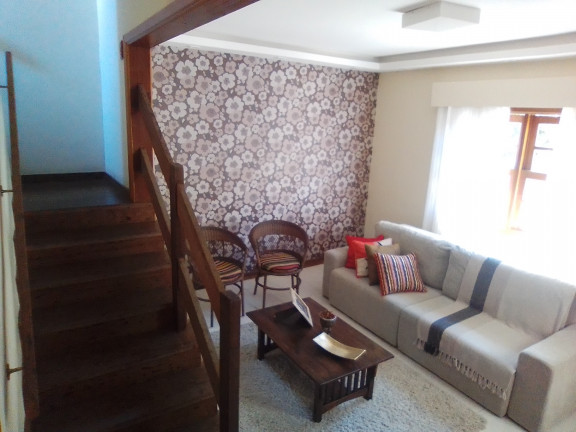 Imagem Casa com 3 Quartos à Venda, 268 m² em Badu - Niterói Imagem Casa com 3 Quartos à Venda, 268 m² em Badu - Niterói