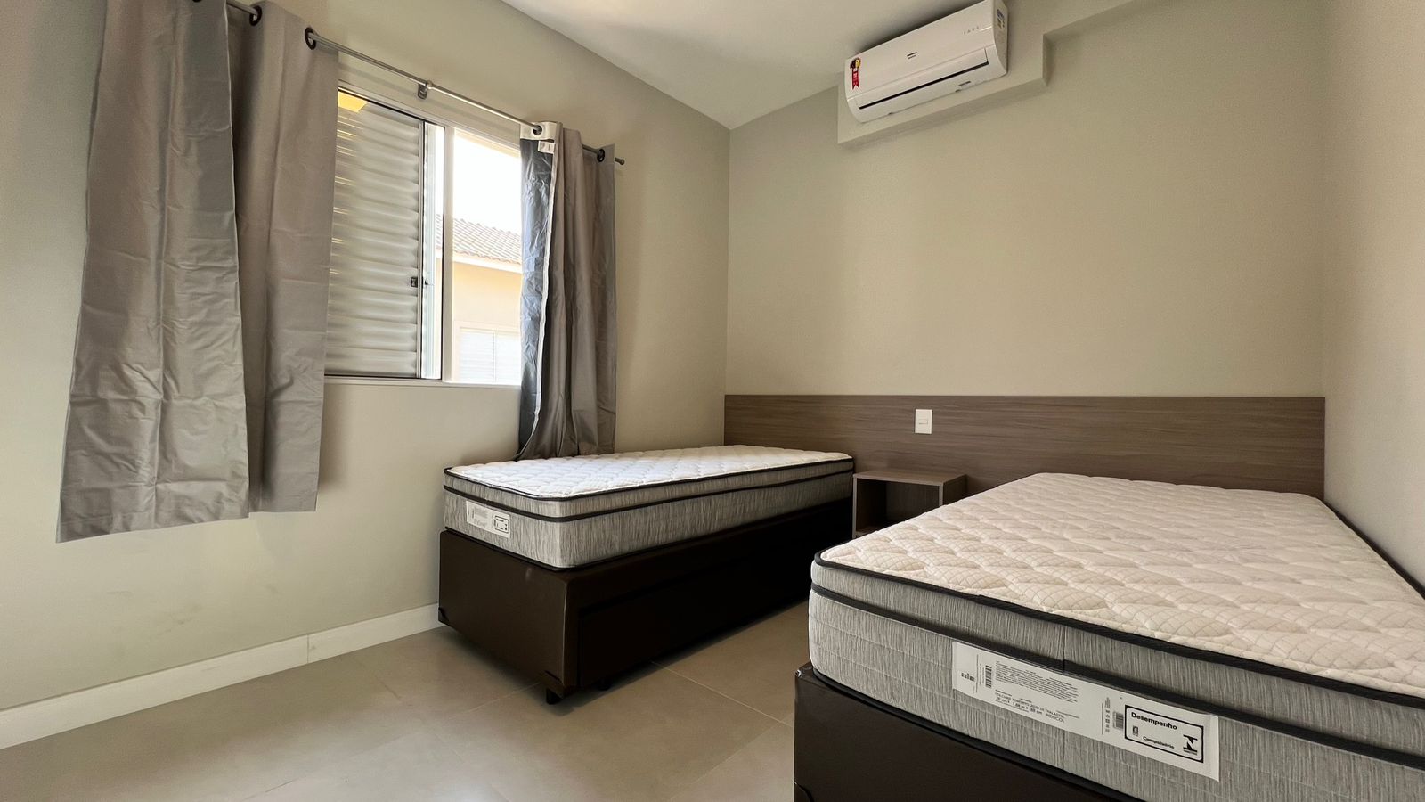 Imagem Casa de Condomínio com 2 Quartos para Alugar, 81 m²em São Lourenço - Bertioga Imagem Casa de Condomínio com 2 Quartos para Alugar, 81 m²em São Lourenço - Bertioga