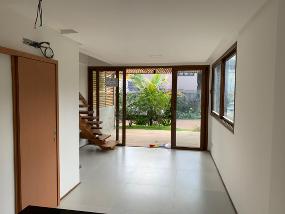 Imagem Casa de Condomínio com 2 Quartos à Venda,  em Praia do Forte - Mata de São João