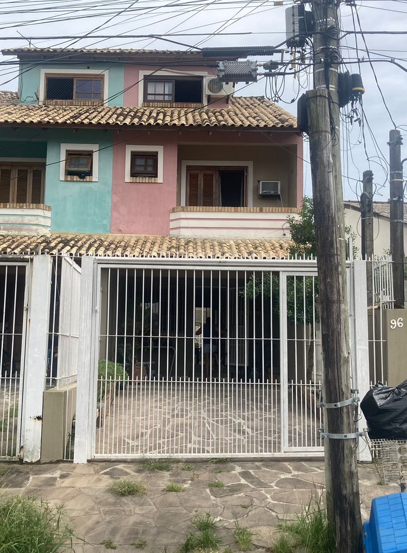 Imagem Casa com 2 Quartos à Venda, 147 m² em Hípica - Porto Alegre