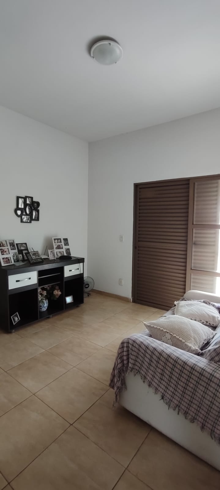 Imagem Sobrado com 4 Quartos à Venda, 203 m²em Centro - Mogi das Cruzes Imagem Sobrado com 4 Quartos à Venda, 203 m²em Centro - Mogi das Cruzes