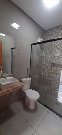 Imagem Casa com 3 Quartos à Venda, 167 m² em Vila Santos Dumont - Ourinhos Imagem Casa com 3 Quartos à Venda, 167 m² em Vila Santos Dumont - Ourinhos