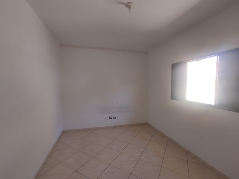 Imagem Casa com 2 Quartos para Alugar, 180 m²em Chácara Inglesa - São Paulo