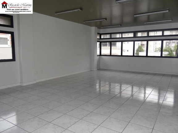 Imagem Sala Comercial à Venda, 69 m² em Pio Corrêa - Criciúma