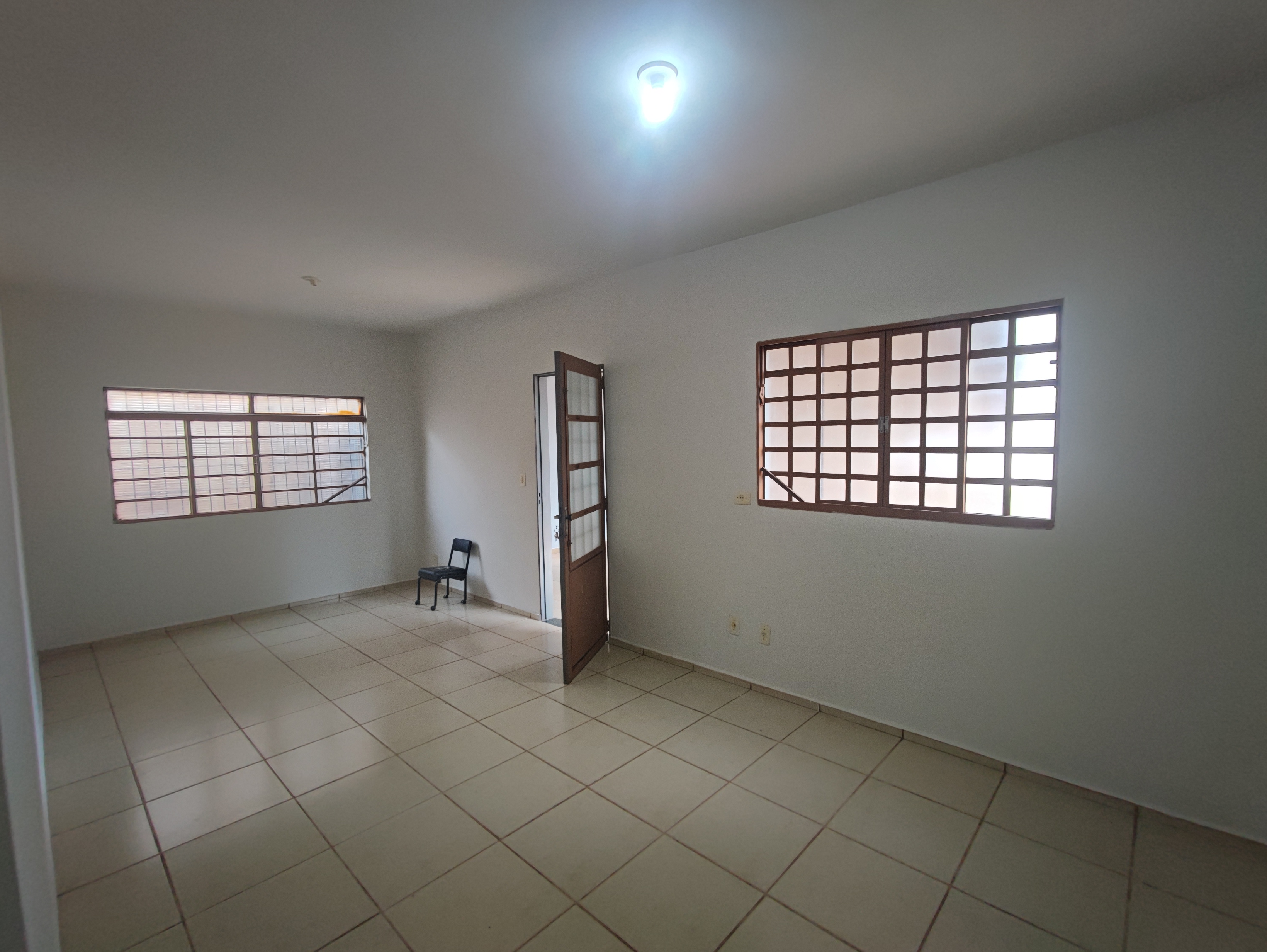 Imagem Casa com 2 Quartos à Venda ou Locação, 132 m² em Panorama - Campo Grande Imagem Casa com 2 Quartos à Venda ou Locação, 132 m² em Panorama - Campo Grande