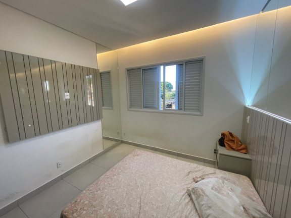 Imagem Sobrado com 3 Quartos à Venda, em Setor Castelo Branco - Goiânia Imagem Sobrado com 3 Quartos à Venda, em Setor Castelo Branco - Goiânia