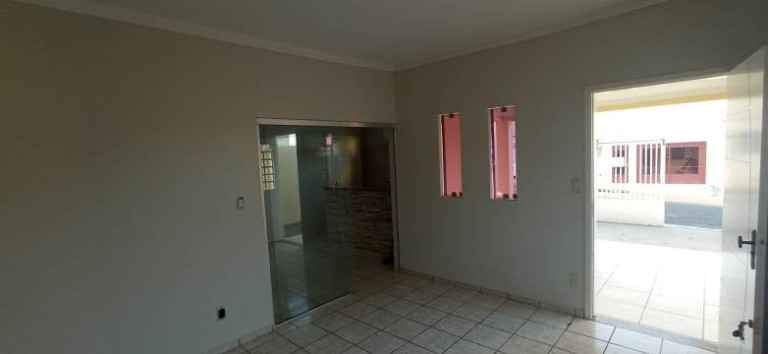 Imagem Casa com 3 Quartos à Venda, em Jardim Brasília - Araçatuba Imagem Casa com 3 Quartos à Venda, em Jardim Brasília - Araçatuba