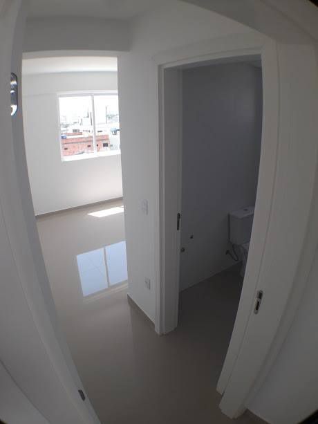 Imagem Apartamento com 2 Quartos à Venda, 80 m² em Lídia Duarte - Camboriú
