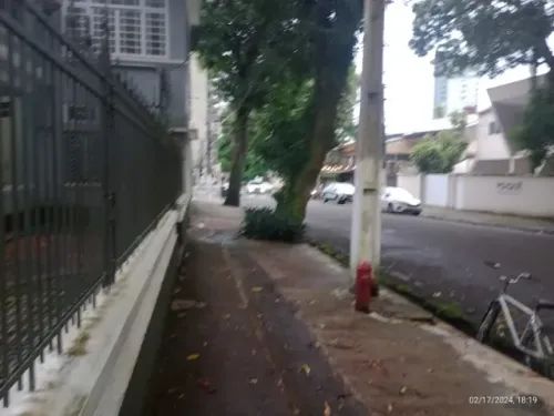 Imagem Casa com 5 Quartos para Alugar, 600 m²em Batista Campos - Belém Imagem Casa com 5 Quartos para Alugar, 600 m²em Batista Campos - Belém