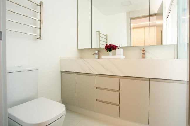 Imagem Apartamento com 3 Quartos à Venda, 182 m² em Moema - São Paulo