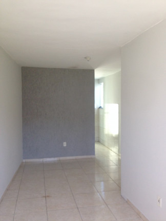 Imagem Casa com 2 Quartos para Alugar, 50 m² em Maria Paula - Niterói