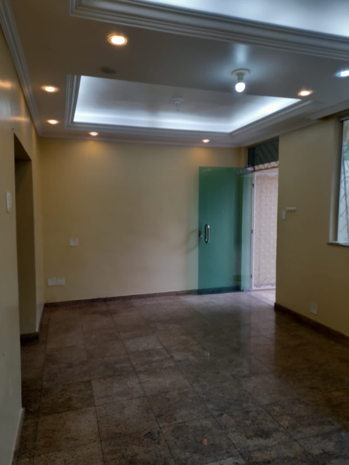 Imagem Casa com 5 Quartos à Venda ou Locação, 224 m²em Adrianópolis - Manaus Imagem Casa com 5 Quartos à Venda ou Locação, 224 m²em Adrianópolis - Manaus