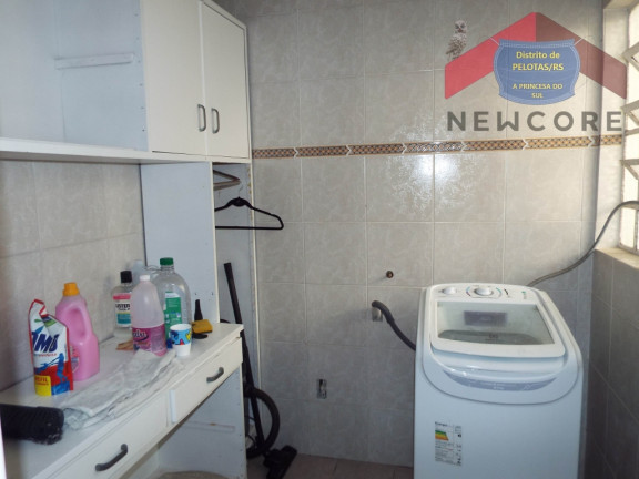 Imagem Apartamento com 3 Quartos à Venda,  em Centro - Pelotas