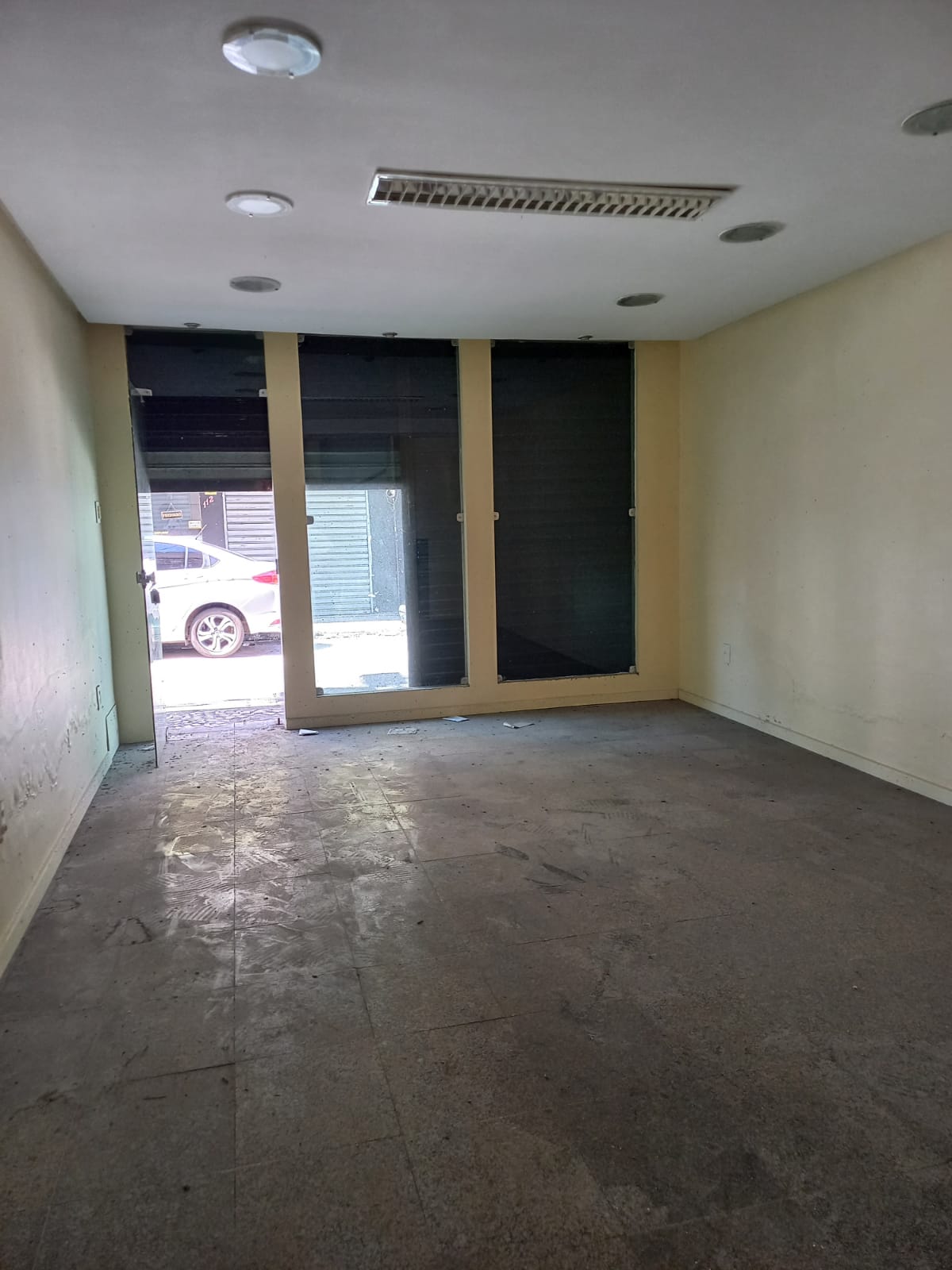 Imagem Ponto Comercial à Venda, 50 m²em Batista Campos - Belém