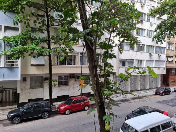 Imagem Apartamento com 2 Quartos à Venda, 121 m² em Leme - Rio de Janeiro Imagem Apartamento com 2 Quartos à Venda, 121 m² em Leme - Rio de Janeiro