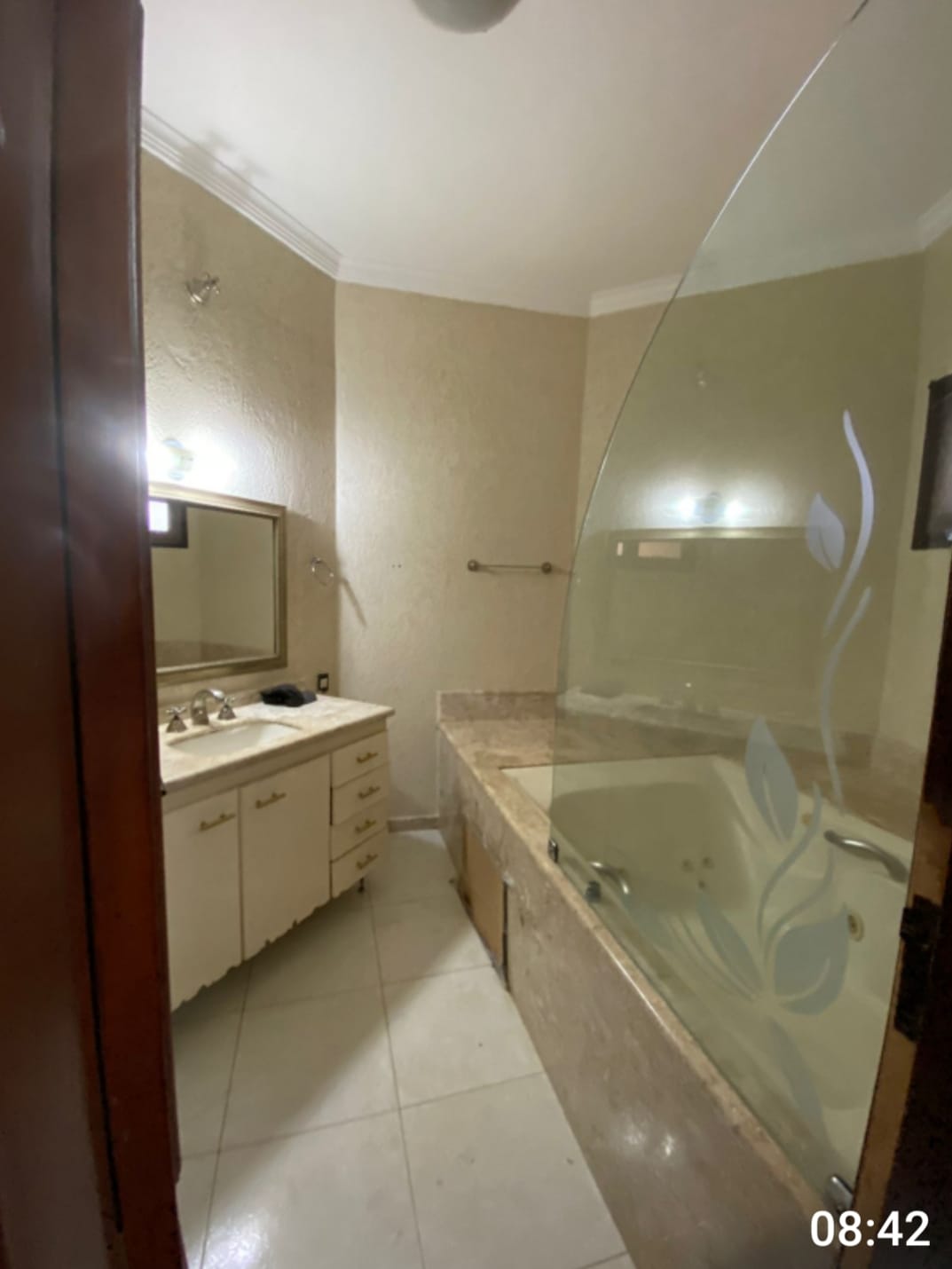 Imagem Casa de Condomínio com 4 Quartos à Venda, 360 m²em Alphaville - Santana de Parnaíba Imagem Casa de Condomínio com 4 Quartos à Venda, 360 m²em Alphaville - Santana de Parnaíba