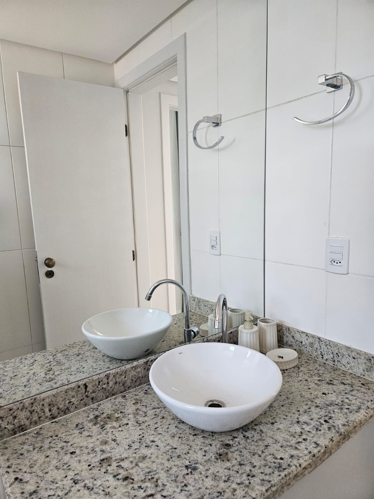 Imagem Apartamento com 1 Quarto à Venda, 51 m² em Barra - Salvador